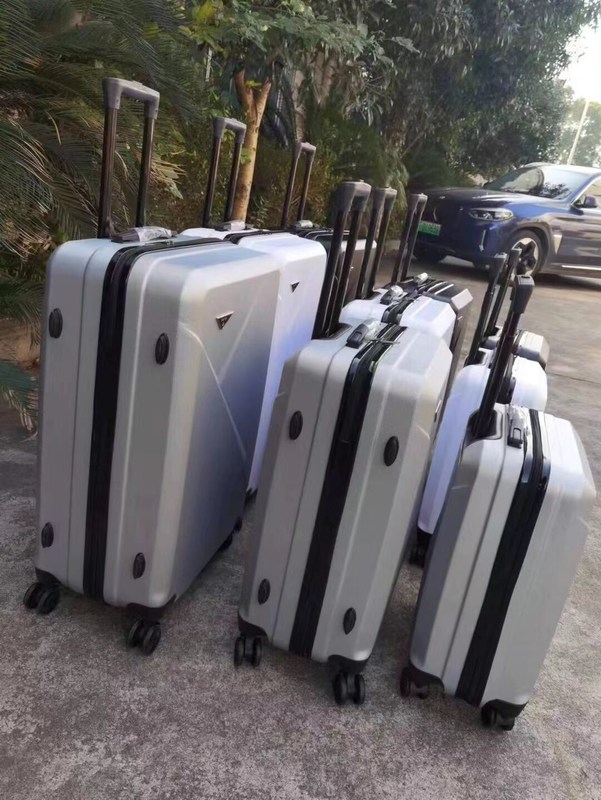 Sıcak Satış Popüler Tasarım Erkekler ve Kadınlar ABS PC Trolley Çantası Seyahat Bagajı Büyük Kapasiteli Bagaj Seyahat Çantaları