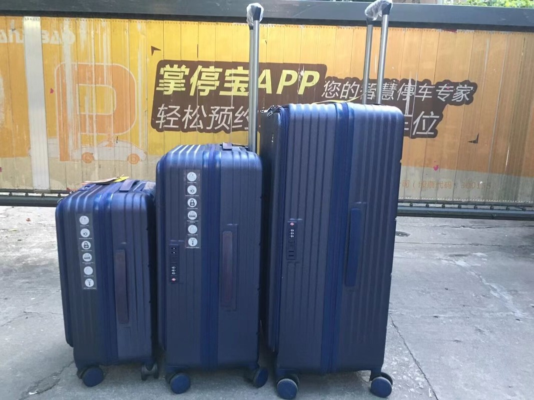 Toptan Yeni Moda Özel Logo TSA Kilitli Katlanabilir Büyük Kapasite Çanta ile Çok Fonksiyonlu Bagaj