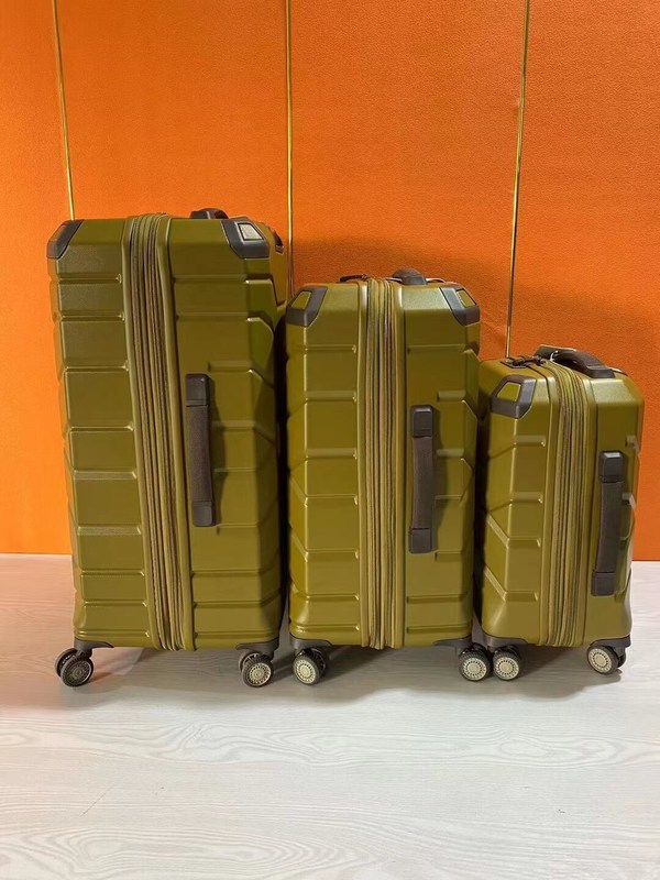 Toptan Çanta 20 24 28 inç Çanta Arabası Yüksek Kalite Çanta ABS Seyahat Çantaları