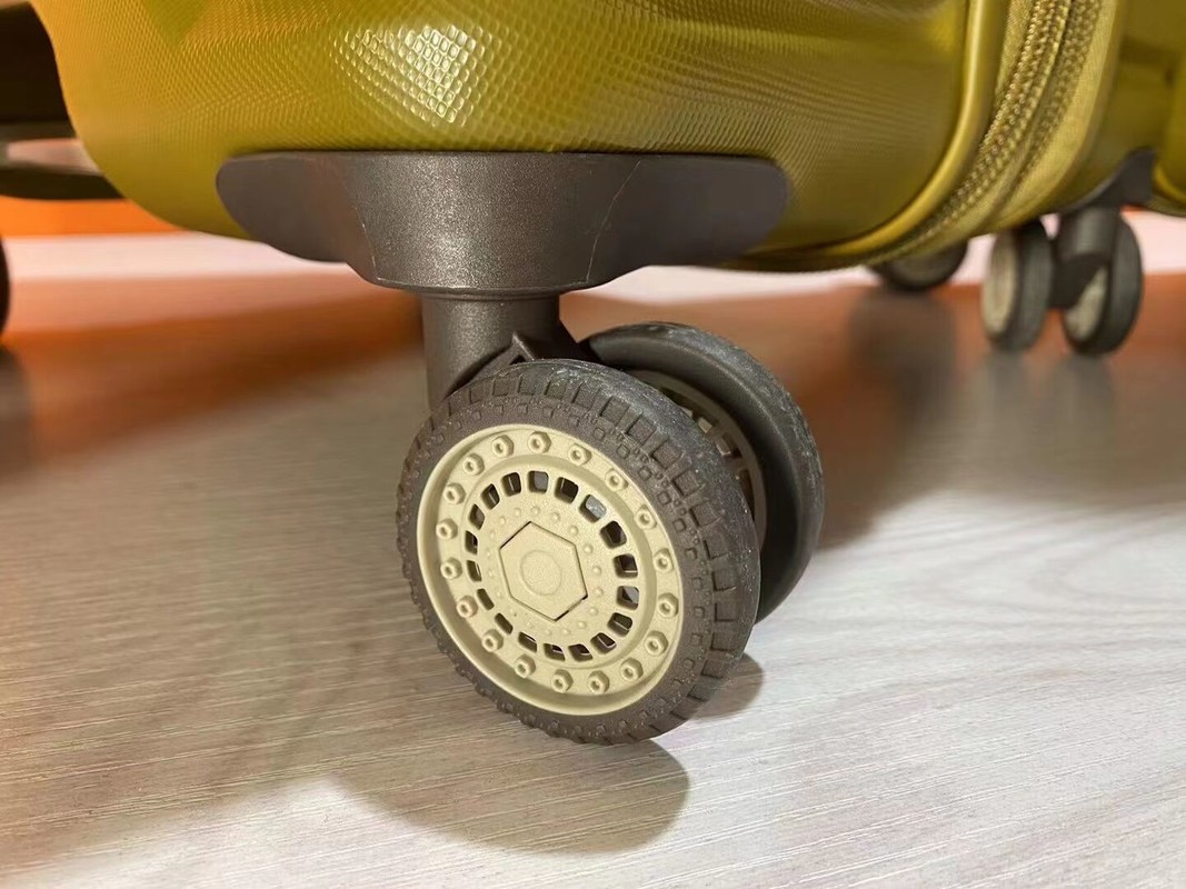 Toptan Çanta 20 24 28 inç Çanta Arabası Yüksek Kalite Çanta ABS Seyahat Çantaları