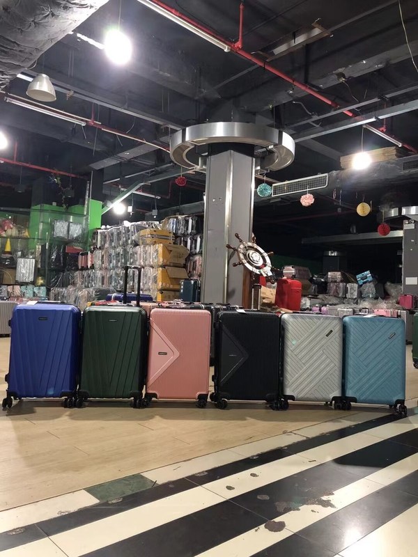 Bavul Fabrikası ABS Kabin Akıllı Bavullar Sert Kablo Seyahat Özel Bavul Seti Valize Okul Moda