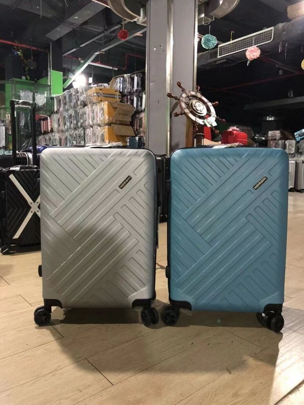 Bagaj FabrikasıEn iyi tedarik ABS Kabin Akıllı Bagajlar Sert Kablo Seyahat Özel Bagaj Set Çanta Okul Moda