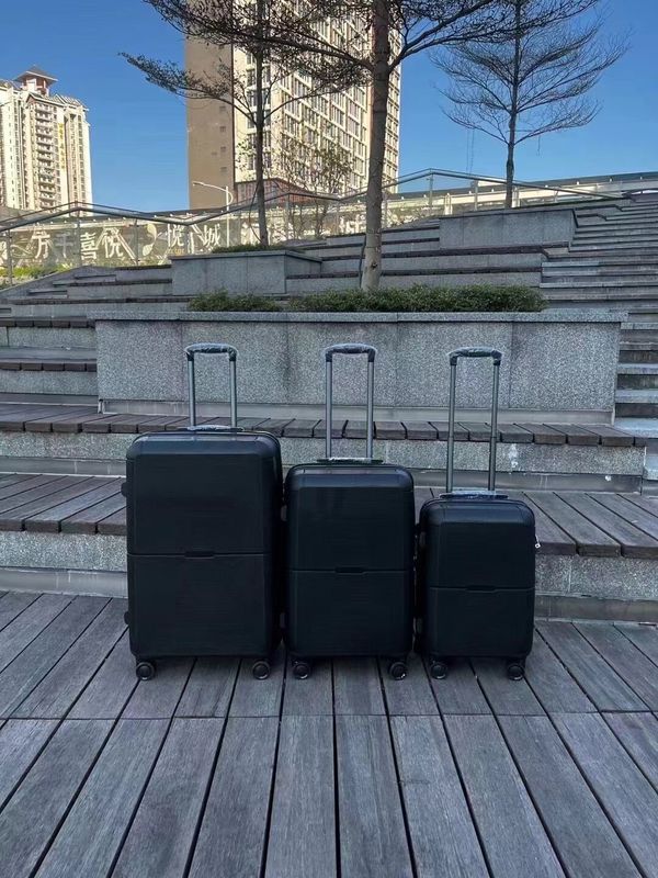 Üretici Mükemmel Görünüm PP Bagaj Setleri Trolley Çanta 4 Tekerlekli Bagaj 20 