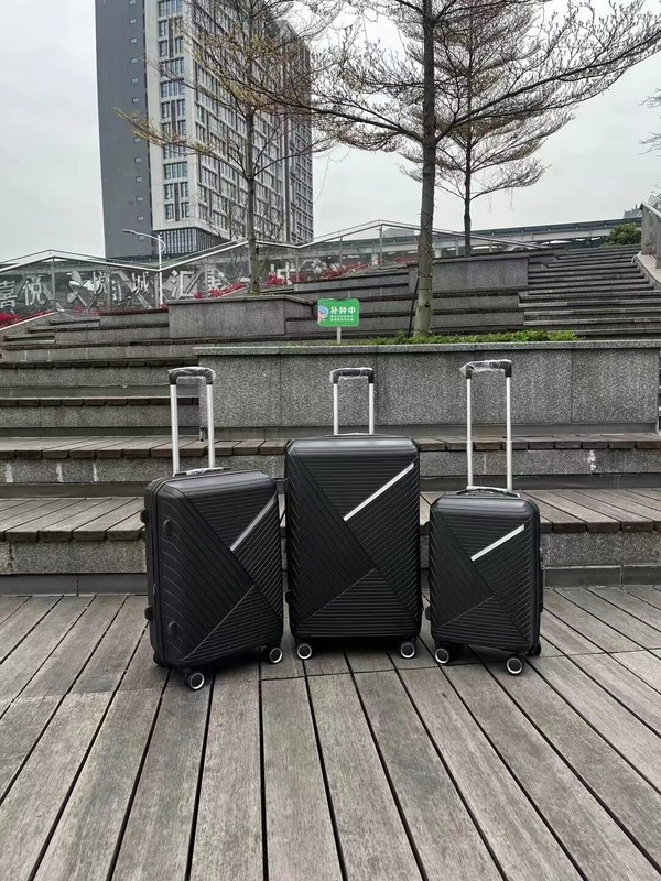 Trolley Case Lüks Hafif Seyahat Çantaları Bavul Profesyonel Fabrika Çantayı Döner Tekerlekle Taşıyın