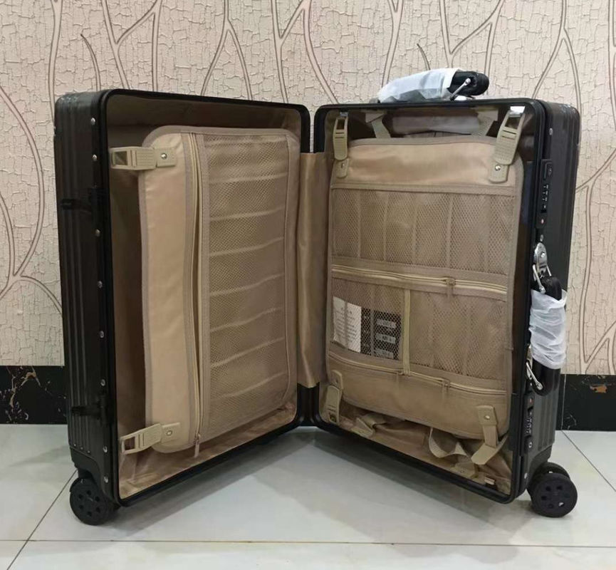 Yüksek Kaliteli Çanta Çantası Çin'de Yapılmış PC+ABS Çanta Kupa Sahibi