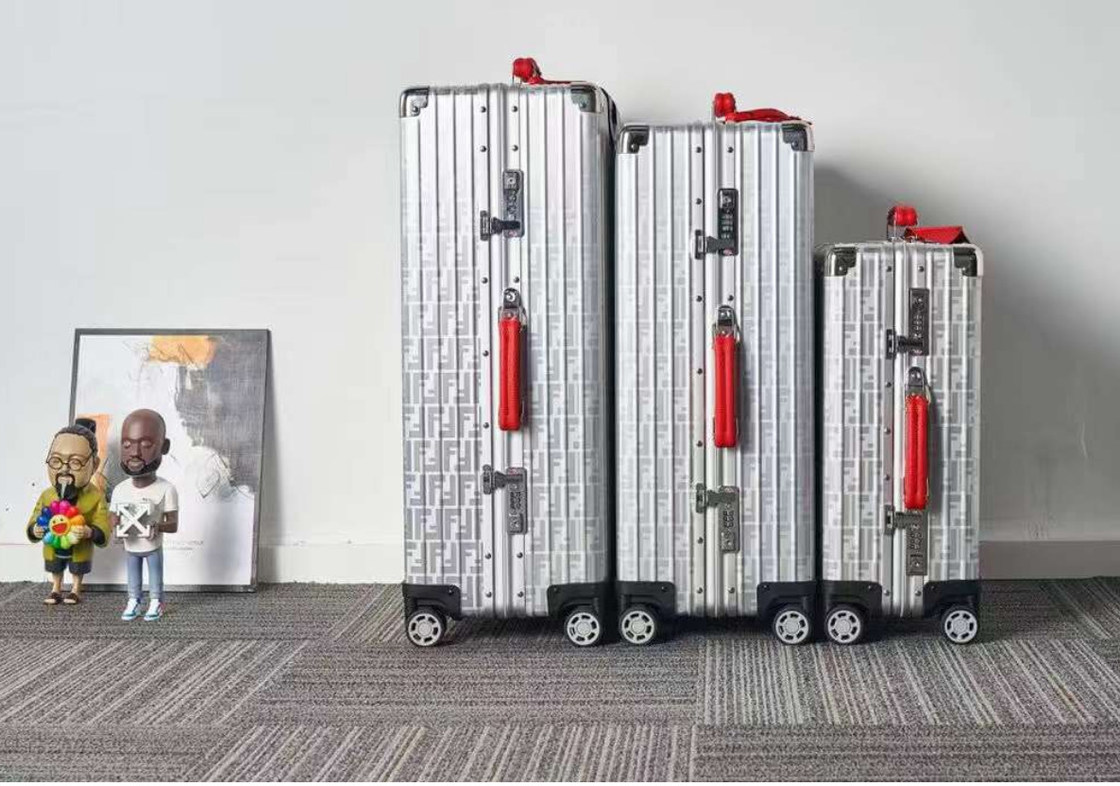 Çin Online Piyasaları Tüm Alüminyum Alaşım Orijinal Kullanım Dayanıklı Seyahat Arabası Kutusu Marka Seyahat Bagaj Setleri Lüks