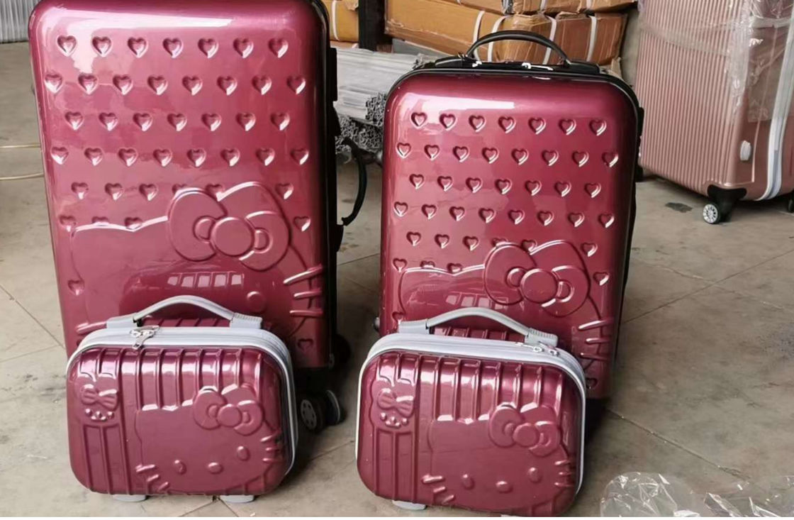 OEM Pembe Renkli Spinner Tekerlekli Seyahat Çantası Kişiselleştirilmiş Desen Çanta 20 inç Taşınabilir Çanta Hafif Çanta