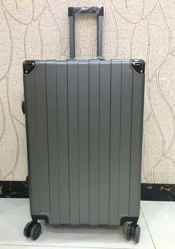 Bagaj Çantaları Taşıyın Çantalar Özel Çantalar Çantalar Sıcak Satış Alüminyum 28 Inch Spinner Unisex