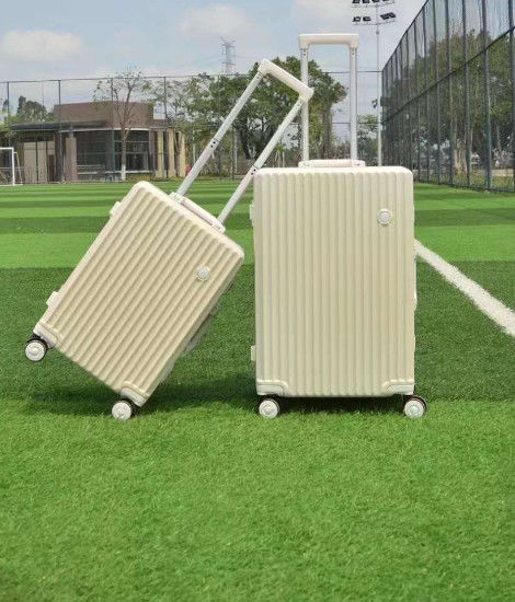 Çin Tedarikçi Ucuz Yeni Popüler ABS PC Unisex Seyahat Bagaj Çantası Seti Trolley Çanta Bagaj