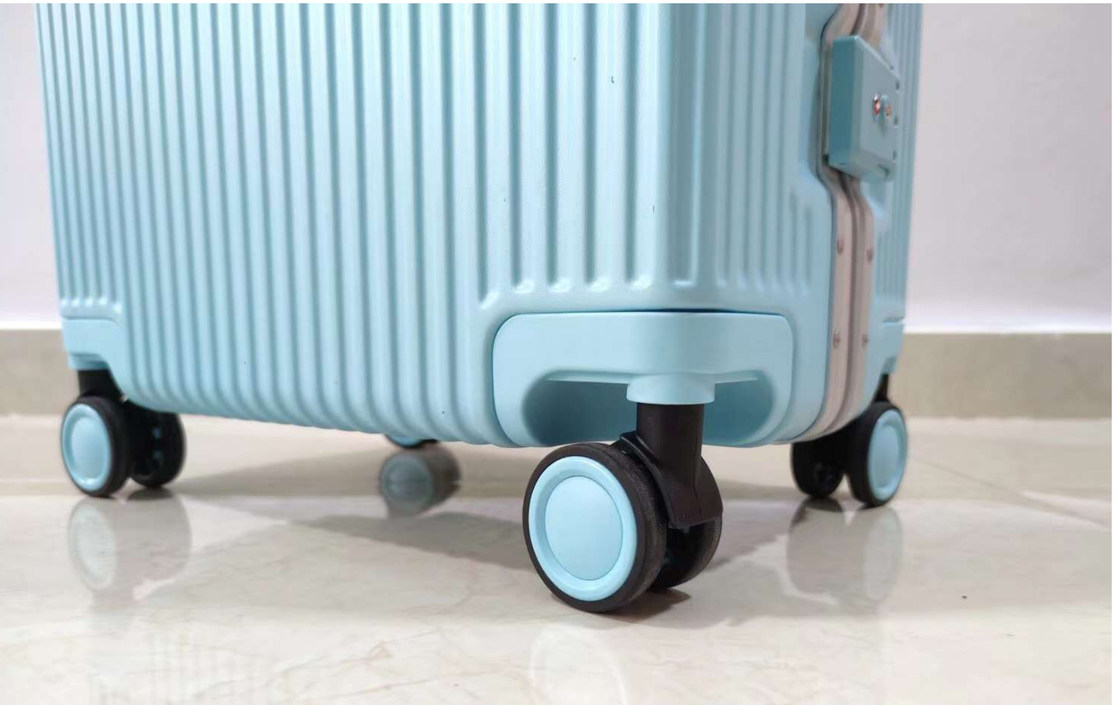 Klasik Tarzı Yüksek Kalite Vintage ABS Çanta Çanta Çanta Sıcak Satış Özellik 20 22 24 26 Inç Dayanıklı Uçuş