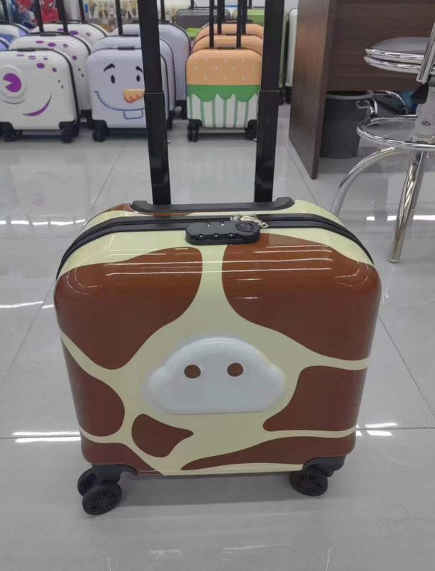 Özel Karikatür Çocuk Trolley Düğmesi LOGO 18 Inch 3D Hayvan Hediye Kutusu Universal Tekerlek Çocuk Çanta Bagaj